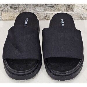 NWT Torrid Flatform Slide Sandals Chunky Lug Stretch Black Minimalist Size 8.5WW